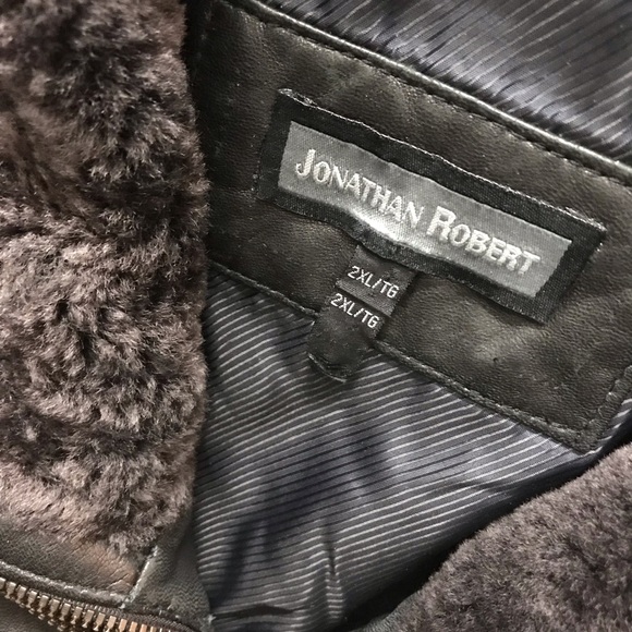 Men's Lux Black Leather Jacket - Picture 3 of 9